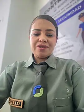 Snapshot of Ariana-07 chatting on December 14, 3:17 pm Ariana-07 online show from December 14, 3:17 pm