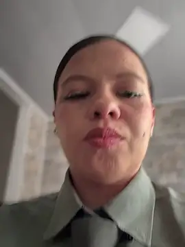 Snapshot of Ariana-07 chatting on October 28, 12:48 pm Ariana-07 online show from October 28, 12:48 pm