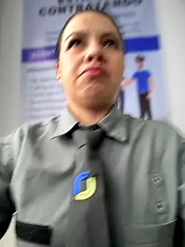 Snapshot of Ariana-07 chatting on November 19, 1:11 pm Ariana-07 online show from November 19, 1:11 pm