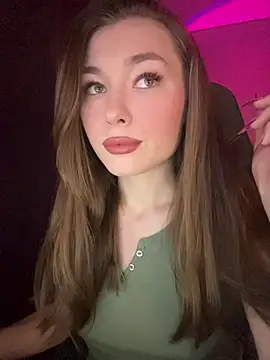 Ohmy Nora  online show from March 10, 11:20 pm