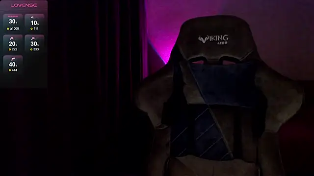 Ohmy Nora  online show from February 12, 1:09 am