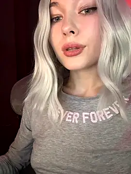 Ohmy Nora  online show from November 5, 9:18 pm