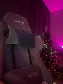 Ohmy Nora  online show from January 30, 1:11 am