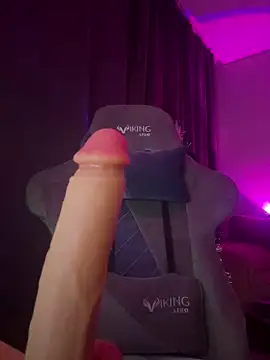 Ohmy Nora  online show from January 28, 1:08 am