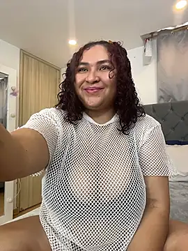 KarlaWild online show from May 18, 6:12 pm