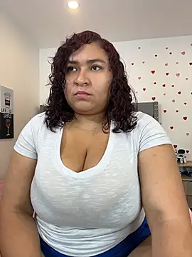 KarlaWild online show from April 25, 5:43 pm