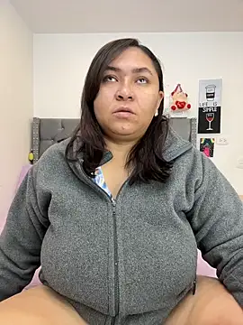 KarlaWild online show from December 16, 10:41 am