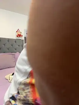 KarlaWild online show from December 21, 11:12 am