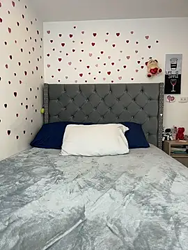 KarlaWild online show from March 4, 10:34 am