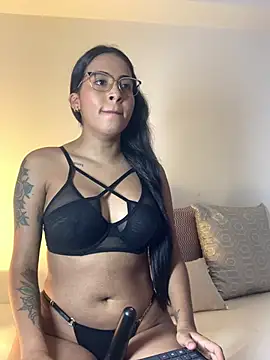 Snapshot of genesissara chatting on March 22, 2:58 pm genesissara online show from March 22, 2:58 pm