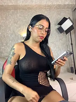 Snapshot of genesissara chatting on September 14, 12:00 am genesissara online show from September 14, 12:00 am