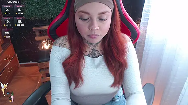 natyk m online show from December 15, 6:58 pm