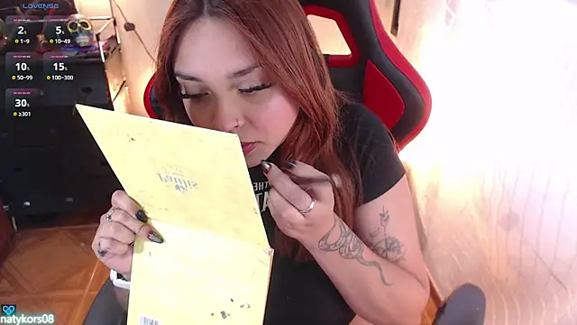 natyk m online show from March 23, 10:09 pm