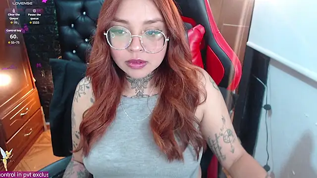 natyk m online show from October 22, 11:14 pm