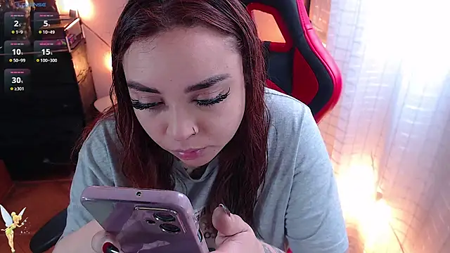 natyk m online show from April 23, 3:02 pm