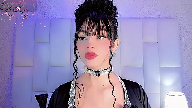 Angeles Busst online show from October 13, 7:59 pm