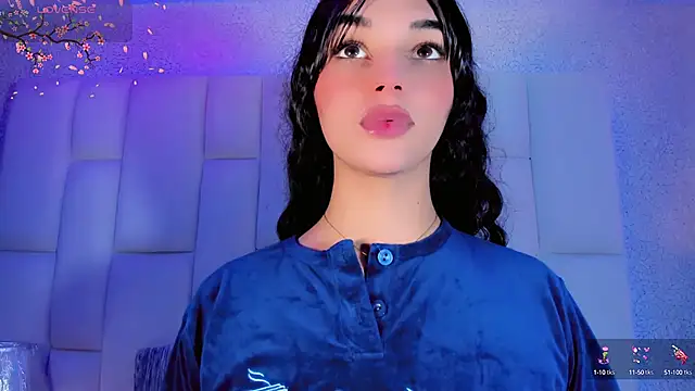 Angeles Busst online show from September 22, 8:37 pm