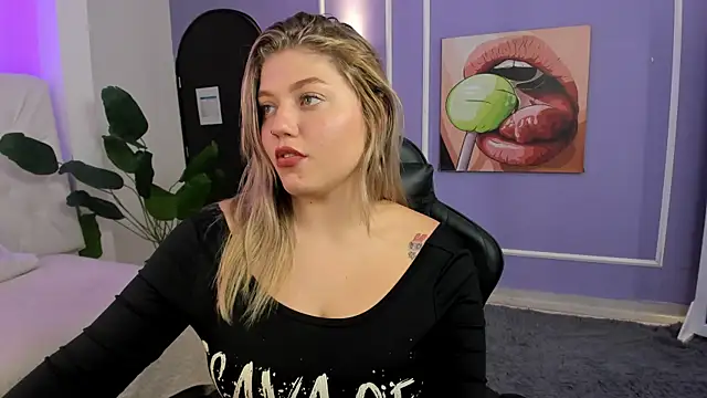 alaia greyy online show from November 18, 3:26 pm