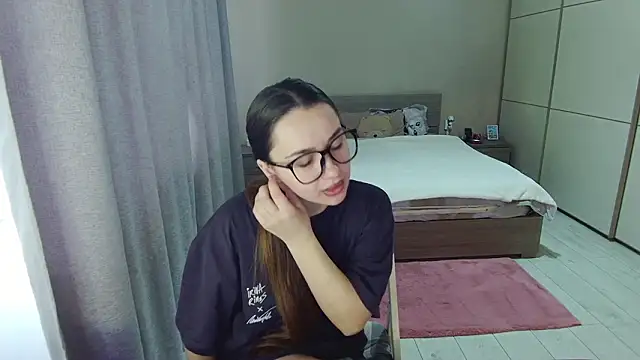 singletrouble online show from March 16, 6:50 am