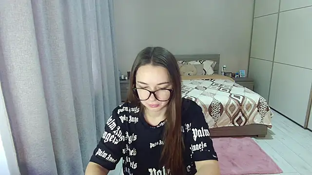 singletrouble online show from November 28, 9:31 am