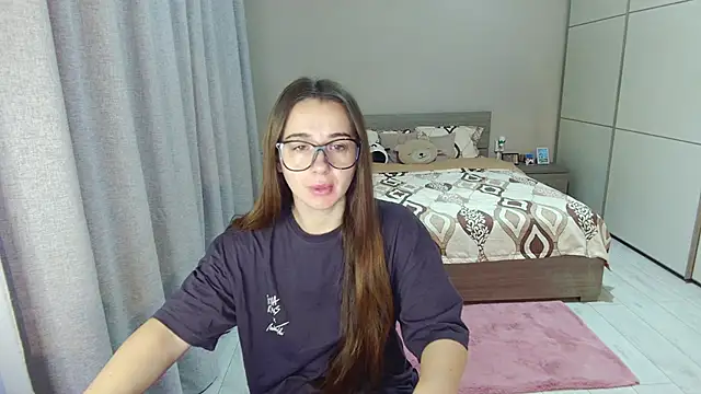 singletrouble online show from November 22, 6:01 am