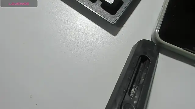 Isabella boom online show from February 17, 1:00 pm