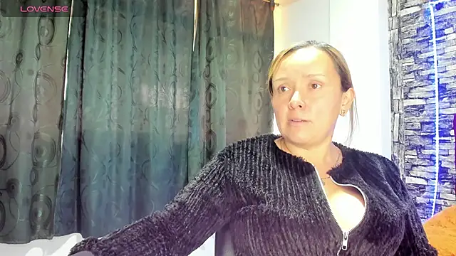 Isabella boom online show from February 28, 12:42 pm