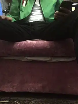 aebaleek2505 online show from February 23, 1:32 pm