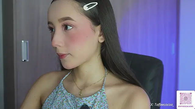 Snapshot of sophi_lii chatting on September 16, 5:58 pm sophi lii online show from September 16, 5:58 pm