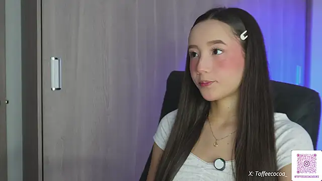 Snapshot of sophi_lii chatting on September 27, 7:09 pm sophi lii online show from September 27, 7:09 pm