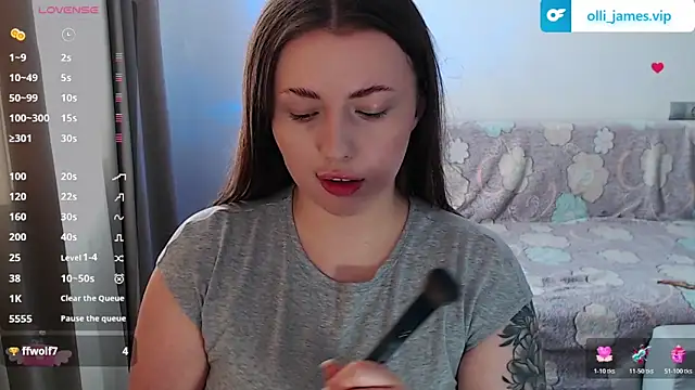 Snapshot of Ollie_James chatting on February 27, 3:01 pm Ollie James online show from February 27, 3:01 pm