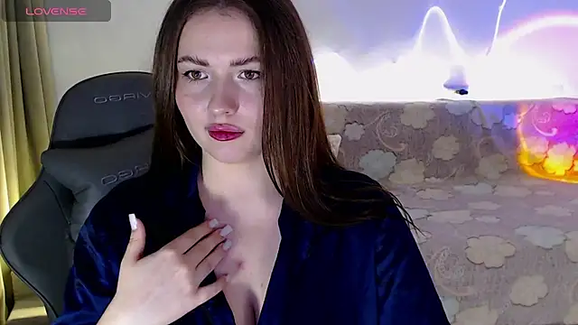 Snapshot of Ollie_James chatting on November 26, 10:43 pm Ollie James online show from November 26, 10:43 pm