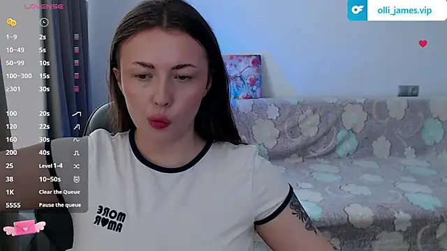 Snapshot of Ollie_James chatting on February 24, 2:29 pm Ollie James online show from February 24, 2:29 pm