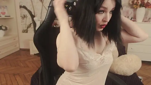 BritneyBarker online show from March 3, 2:07 am