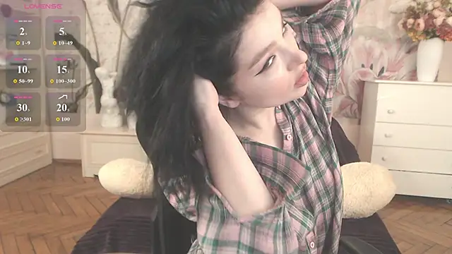 BritneyBarker online show from March 20, 4:35 am