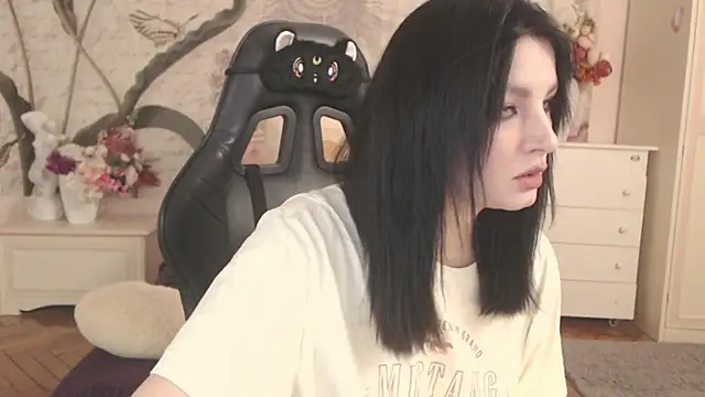 BritneyBarker online show from February 9, 10:08 pm