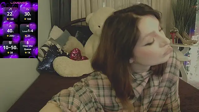 BritneyBarker online show from May 26, 2:48 pm