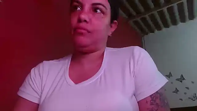 Snapshot of Tammyymilf chatting on November 21, 9:36 pm Tammyymilf online show from November 21, 9:36 pm