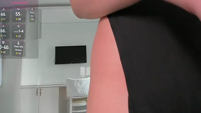 Yuki miiii online show from December 15, 4:40 am