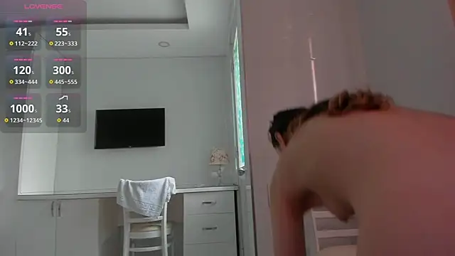 Yuki miiii online show from November 23, 12:31 am