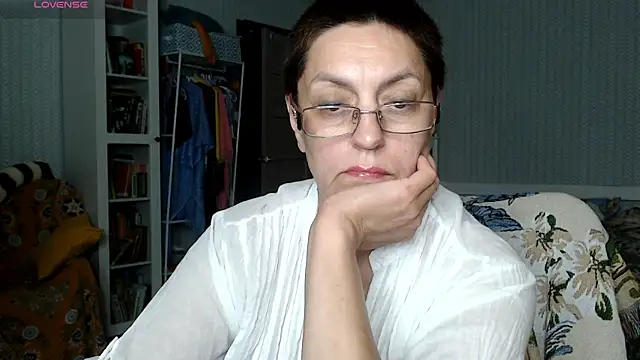 Snapshot of Soffya_Soy chatting on July 4, 7:18 pm Soffya Soy online show from July 4, 7:18 pm