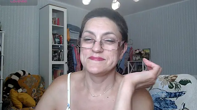 Snapshot of Soffya_Soy chatting on July 13, 6:29 pm Soffya Soy online show from July 13, 6:29 pm