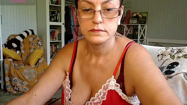 Snapshot of Soffya_Soy chatting on July 11, 8:14 am Soffya Soy online show from July 11, 8:14 am