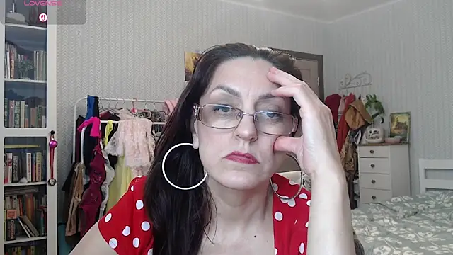 Soffya Soy online show from March 24, 9:04 pm