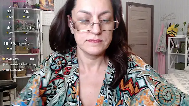 Soffya Soy online show from May 6, 10:47 pm
