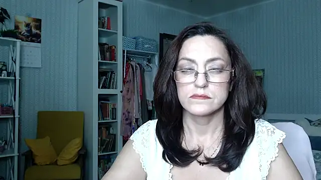 Soffya Soy online show from May 11, 5:32 pm