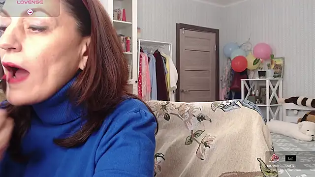 Soffya Soy online show from May 1, 8:14 pm