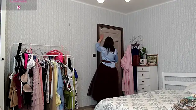 Soffya Soy online show from April 9, 4:13 pm