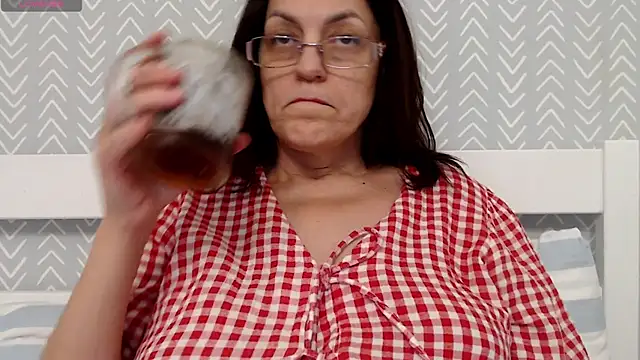 Soffya Soy online show from March 23, 5:02 pm