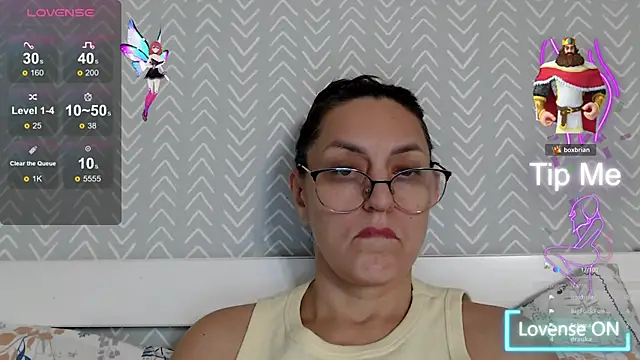 Soffya Soy online show from November 4, 1:09 am